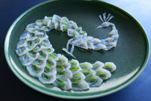 画像をギャラリービューアに読み込む, 孔雀 (くじゃく)